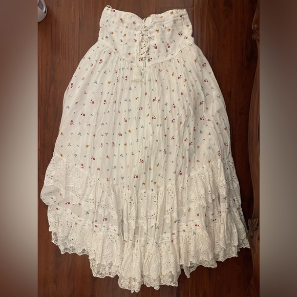 Revolve Place Nationale L'Etage Floral Print Maxi Skirt size 1 small - Picture 1 of 5